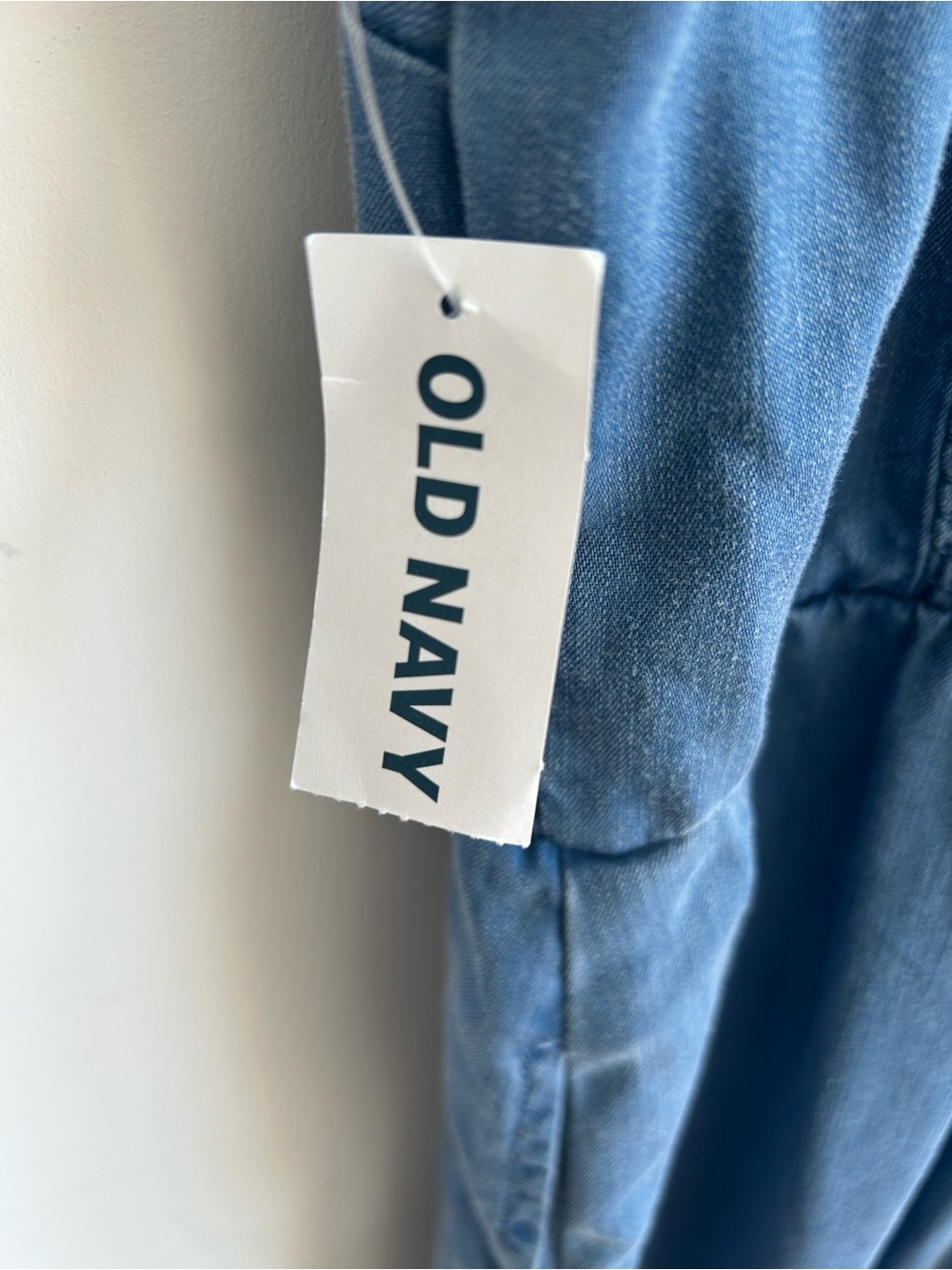NWT Old Navy Blue Chambray Tie Front Wide Leg Tie-Front Jumpsuit 100% Tencel - Picture 3 of 9